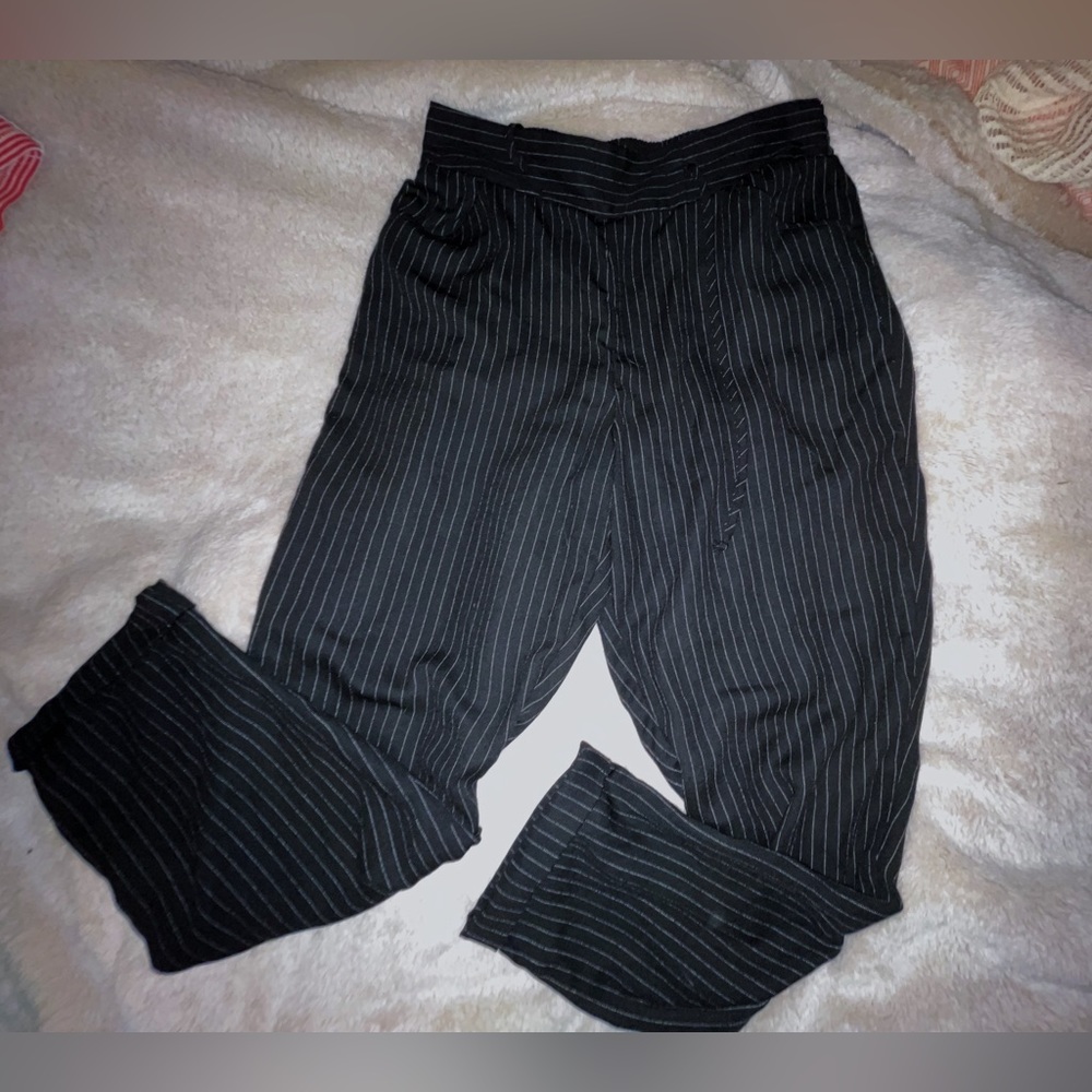 Maurices elastic tapered pants 🌼 size : medium